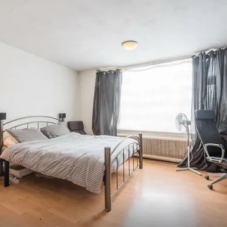 Apartment Luxury Apt Perfect Central Location